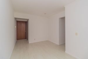 Image 3 - 255685