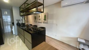Image 21 - 255891