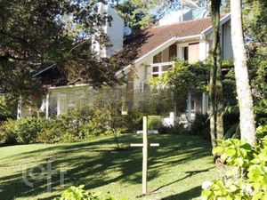 Image 11 - 255992