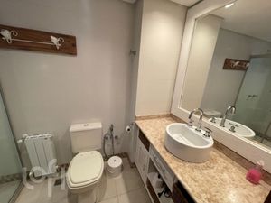 Image 15 - 256038
