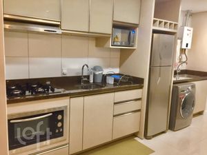 Image 3 - 256073