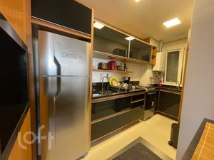 Image 11 - 256101