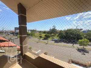 Image 22 - 256216