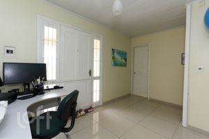 Image 10 - 256259