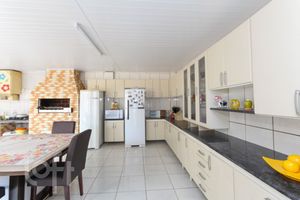 Image 4 - 256259