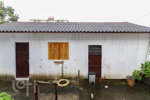 Image 27 - 256330