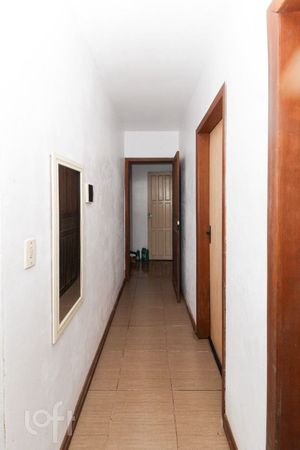 Image 20 - 256373