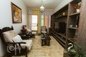 Image 3 - 256395