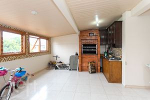 Image 25 - 256420