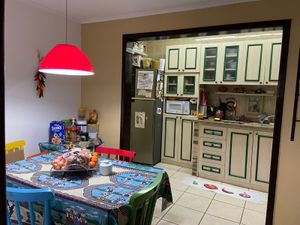 Image 12 - 256476