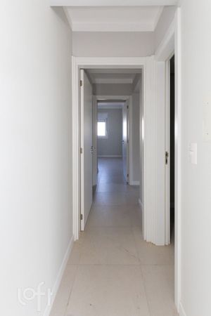 Image 37 - 256550