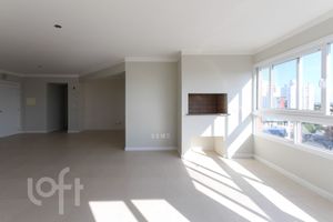 Image 31 - 256550