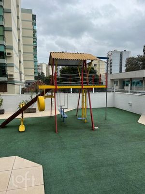 Image 18 - 256550