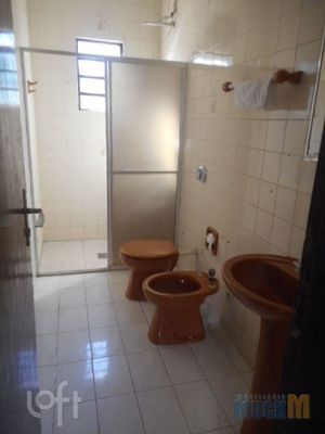 Image 3 - 256555