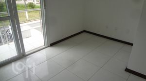 Image 3 - 256567