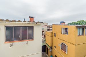 Image 35 - 256681