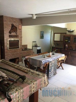 Image 32 - 256746