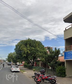 Image 3 - 256781