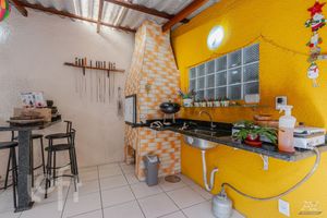 Image 22 - 256877