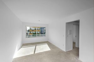 Image 1 - 256988