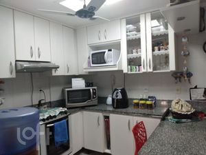 Image 6 - 256994