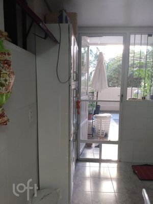 Image 12 - 256994