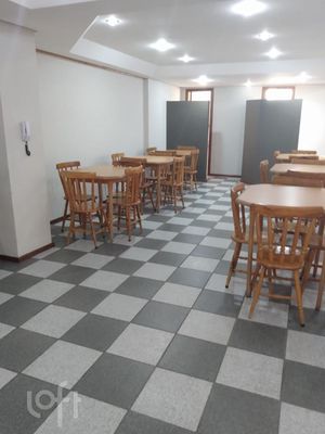 Image 34 - 256994