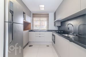 Image 3 - 257063