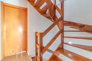 Image 35 - 257063