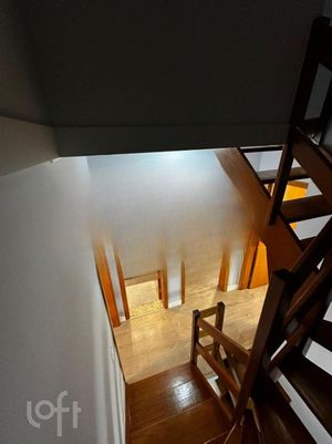 Image 27 - 257063