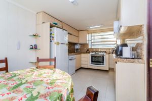Image 29 - 257228