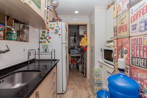 Image 14 - 257333
