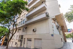 Image 33 - 257339