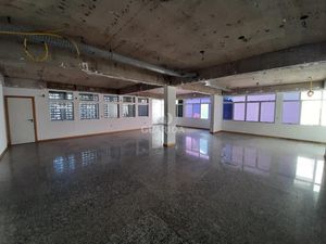 Image 19 - 257470