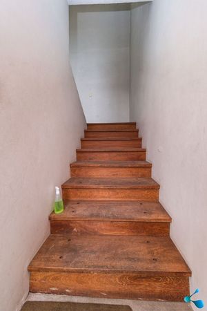 Image 17 - 257606