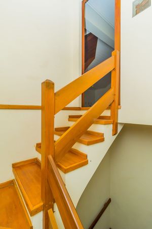 Image 34 - 257758