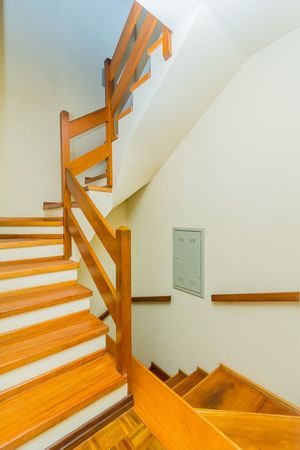 Image 35 - 257758