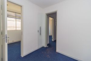 Image 10 - 257792
