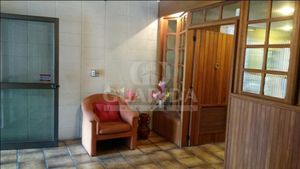 Image 1 - 257811