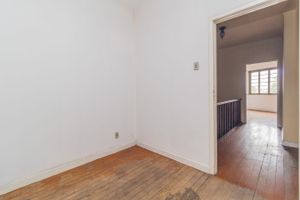 Image 33 - 257943