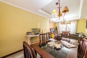 Image 15 - 258220