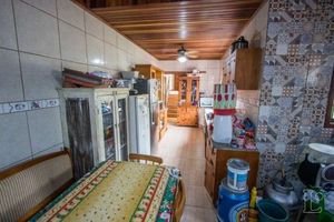 Image 15 - 258245