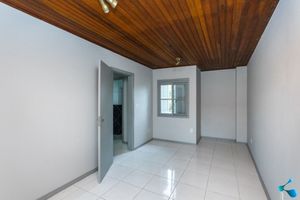 Image 16 - 258521