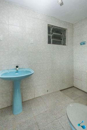 Image 29 - 258521
