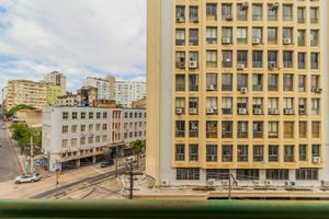Image 16 - 258600