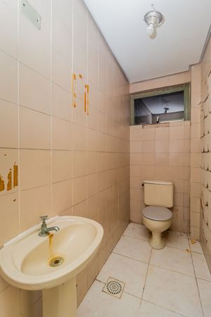 Image 6 - 258768