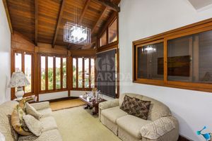 Image 34 - 260929