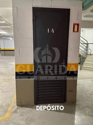 Image 8 - 261002