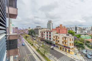 Image 10 - 261105