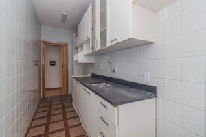 Image 18 - 261124